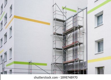 Renovation Of The Facade Of An Apartment House Using Scaffolding