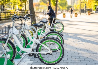 1,120 Bicycle seoul Images, Stock Photos & Vectors | Shutterstock