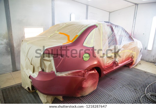 Repair and painting car car\
mechanic