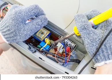 Repair Washing Machine Motherboard.