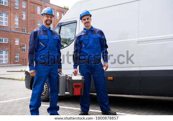 Repairman Electrician Man Or Repair Technicians Near
Van Car
