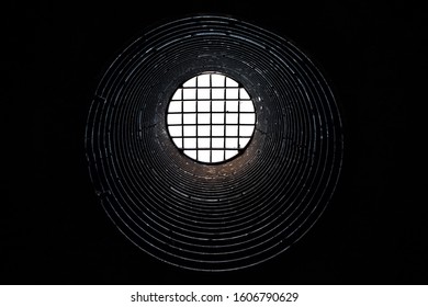Repeating Abstract Patterns in Black & White