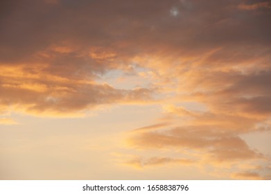 Replace your skys with the perfect set of clouds with these textures 