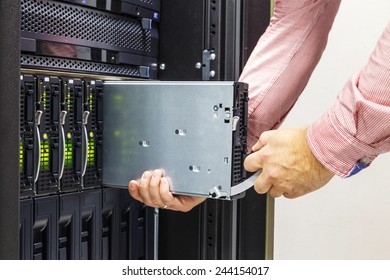 2,821 Single server Stock Photos, Images & Photography | Shutterstock