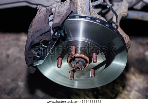replacement of ventilated automobile brake discs.\
brake system repair