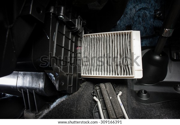 replacing cabin air
conditioner filter of
car