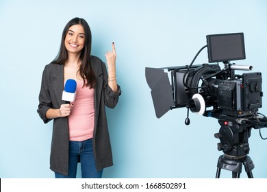 57,223 Reporter interview Images, Stock Photos & Vectors | Shutterstock