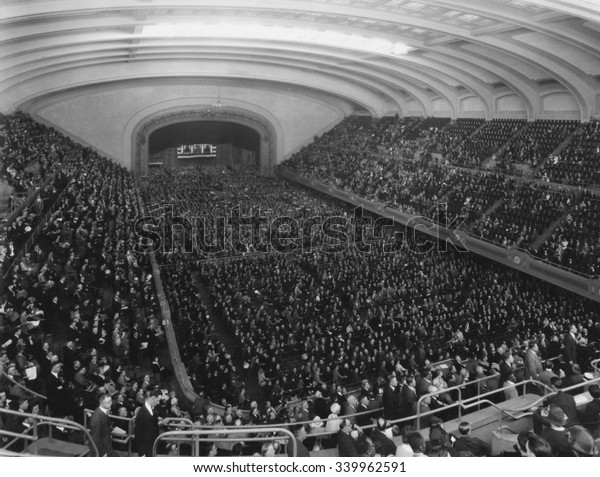 Republican Convention in session in the Public\
Auditorium, Cleveland, Ohio, June 10-12, 1924. The Public\
Auditorium opened in 1922 and hosted the first National Political\
Convention in Cleveland\'s\
his