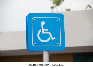 Reserved Parking Sign Handicapped People Stock Photo 492578950 ...