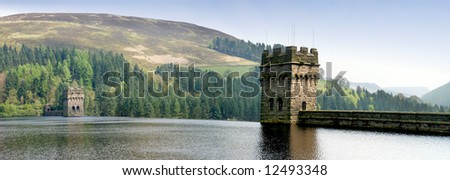 Reservoir in th Derwent Valley Peak District National Park midlands england uk Foto d'archivio © 