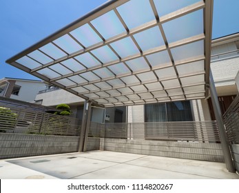 Residential roof garage