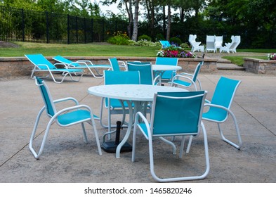 patio table and chairs blue