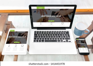 responsive devices showing responsive website screen mockup