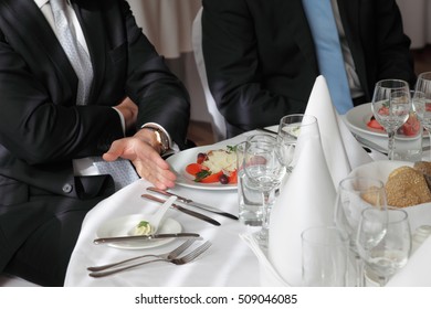 restaurant businessman meeting