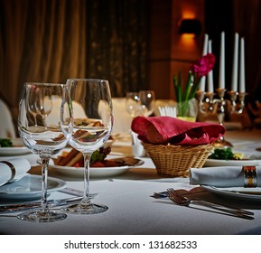 restaurant set