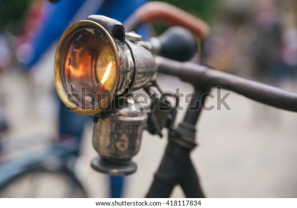 retro bike light