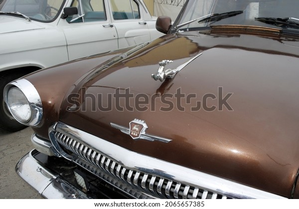 Retro car Volga at the exhibition of retro cars\
in Arkhangelsk, October 9,\
2021
