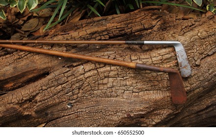 Retro Hickory Shafted Golf Clubs