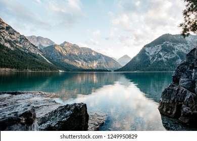 Eastern Nature Images, Stock & Vectors | Shutterstock