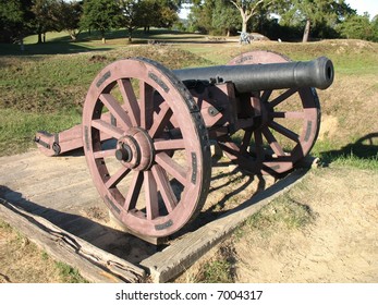 Revolutionary War Cannon In Historic Yorktown Virginia