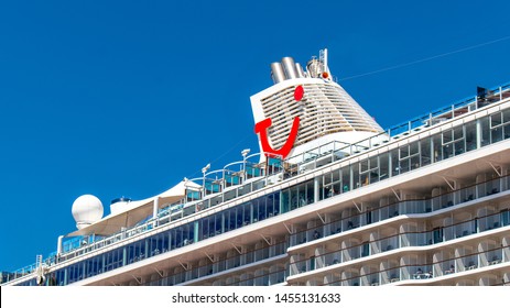 Imágenes Fotos De Stock Y Vectores Sobre Schiff Shutterstock