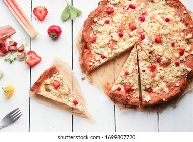 Rhubarb Crumble Cake Pie Strawberry