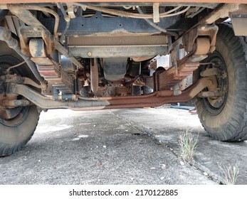 15,050 Heavy vehicle mechanic Images, Stock Photos & Vectors | Shutterstock