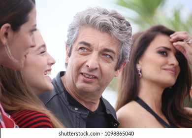  Ricardo Darin Attends The Photocall For 'Everybody Knows (Todos Lo Saben)' During The 71st  Cannes Film Festival At Palais Des Festivals On May 9, 2018 In Cannes, France.