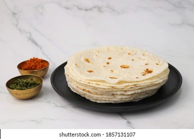 19 Chicken bhakri Images, Stock Photos & Vectors | Shutterstock