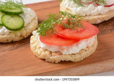 Rice Bread Crispy Bred Radish Slices, Tomatoes And Cucumber  Slices ,Cottage Cheese And Fresh Dill 