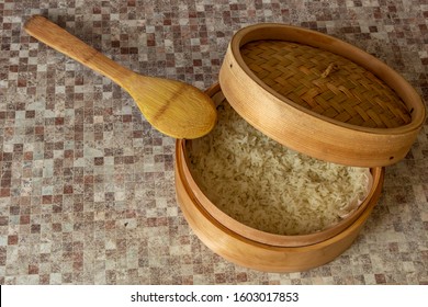 Rice cooked in a traditional wooden steamer has a special taste. You can eat it as a separate dish, as a side dish, or as an addition or ingredient to other dishes. In any case, it is very healthy.