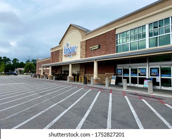 Richmond Hill,Georgia/United States-JUN 08 2020: The Facade Of Kroger Food And Pharmacy Store Located At Richmond Hill, Georgia .