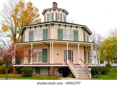 Rich-Twinn Octagon House