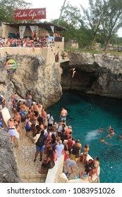 Rick's Cafe, Jamaica - October 11: Rick's Cafe On October 11, 2017 In Jamaica. People Have Fun Jumping At Jamaica's Famous Rick's Cafe In Negril, Jamaica.