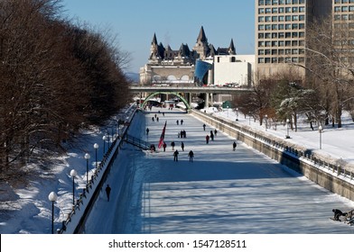 414 Rideau Canal Ice Skating Images, Stock Photos & Vectors | Shutterstock