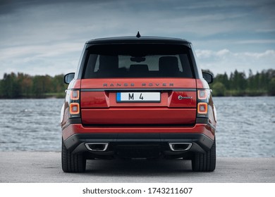 Range Rover Red Images Stock Photos Vectors Shutterstock