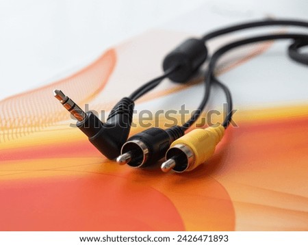 Right Angle 3.5mm Stereo Jack to 2 RCA Phono Plugs Cable. Audio Video cable for camcorder, digital camera, digital photo frame. Jack to phono cables 