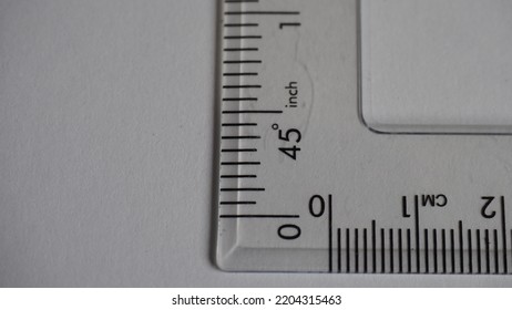 Right Angle Ruler Plastic Macro