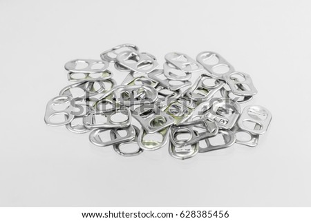 Ring pull aluminum of cans on white background