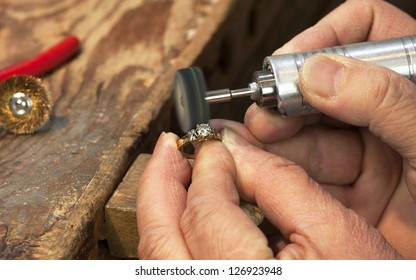 Ring Repairing & Polishing