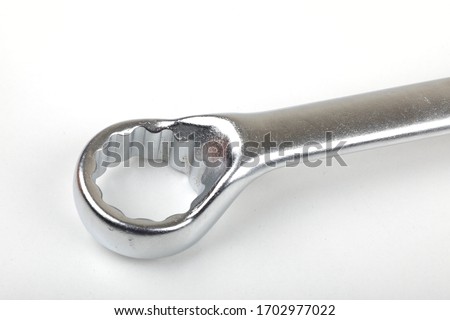 Ring spanner multiple angle shot