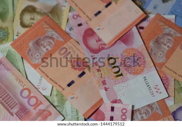 Ringgit Malaysia Yuan China Banknotes Currency Stock Photo Edit Now 1444179512