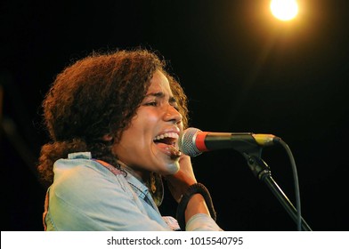 Rio de Janeiro, Brazil, August 27, 2011.
Nigerian singer Nneka, during her show at the Back2Black Festival, at Leopoldina Station, in the city of Rio de Janeiro