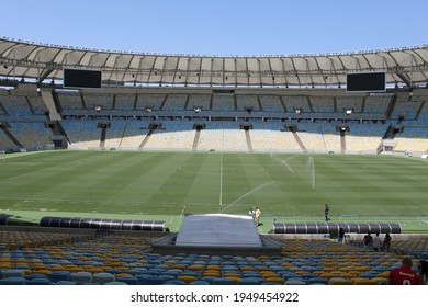 サッカースタジアム イラスト の写真素材 画像 写真 Shutterstock
