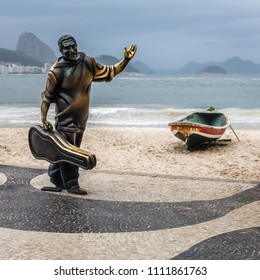 Rio De Janeiro, RJ / Brazil - 09 02 2015: Copacabana Beach In The Morning In Front Of Dorival Caymmi Statue.