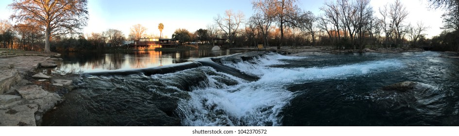 Rio Vista San Marcos River, Panoramic