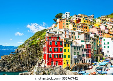 Riomaggiore, Cinque Terre National Park, Liguria, Italy