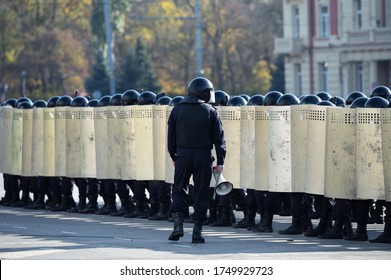 Riot Shield High Res Stock Images Shutterstock - police riot helmet roblox