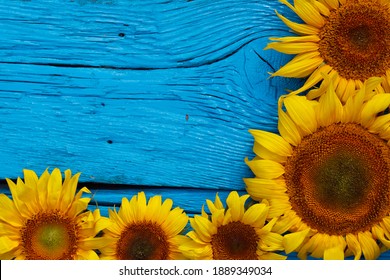 46,089 Sunflower On Wood Images, Stock Photos & Vectors | Shutterstock