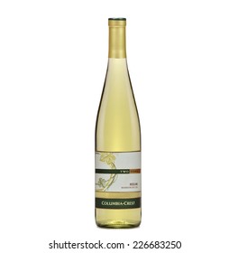 Rishon Le Zion, Israel - June 2, 2012: One Bottle Of Dry White Wine Two Vines Riesling 2009 Alc.11.5%, 750ml. Produced By Columbia Crest Winery, Washington, USA